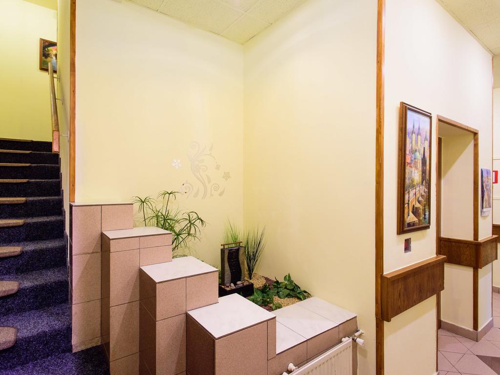 Hotel Brilliant Прага Екстер'єр фото